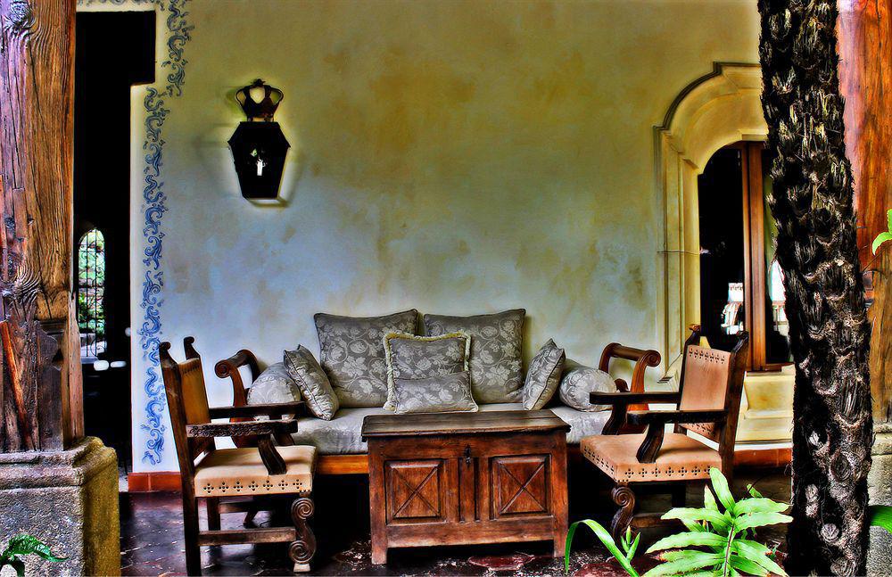 Hotel Palacio De Dona Leonor Antigua Extérieur photo